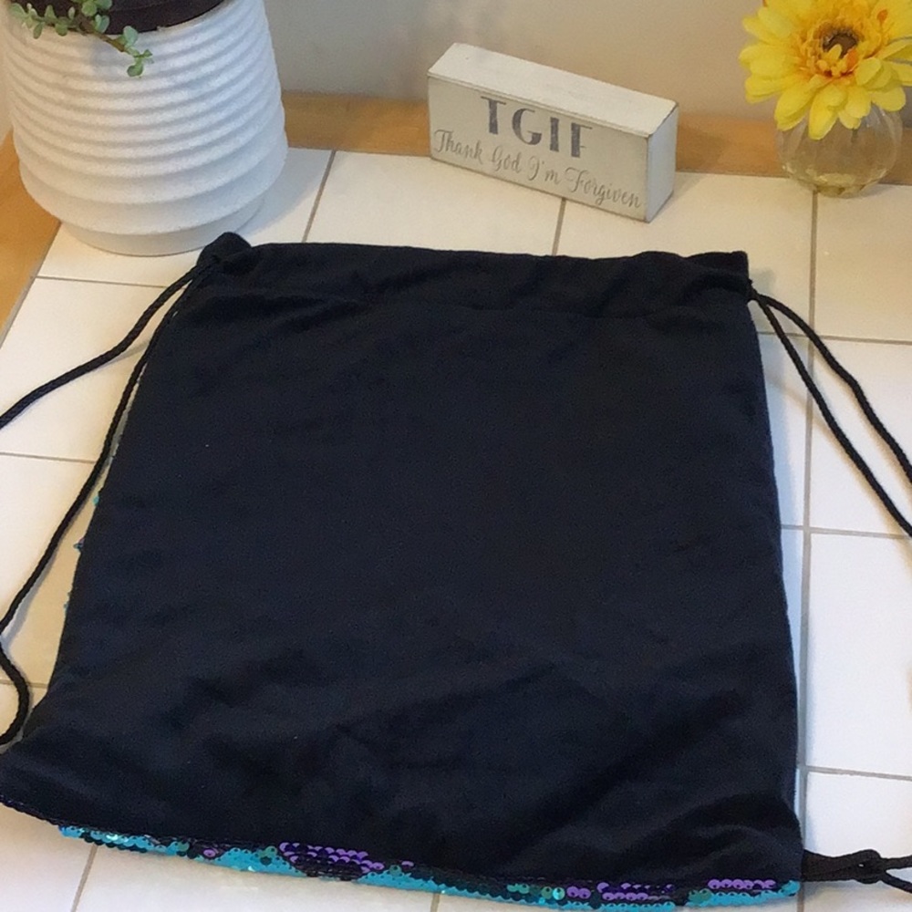 Blue/Purple Sequined Drawstring Backpack - image 4